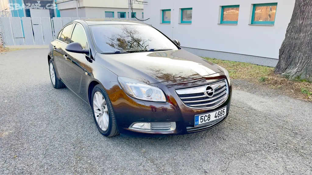 Opel Insignia 2,0 CDTi-118kw-servisní knížka,ČR - fotka 2