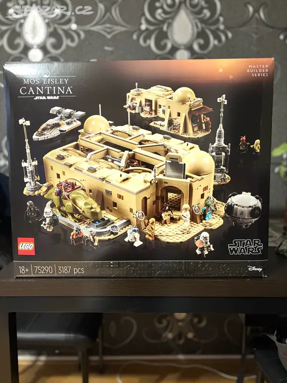 Náhled: Lego Star Wars 75290 Kantýna Mos Eisley