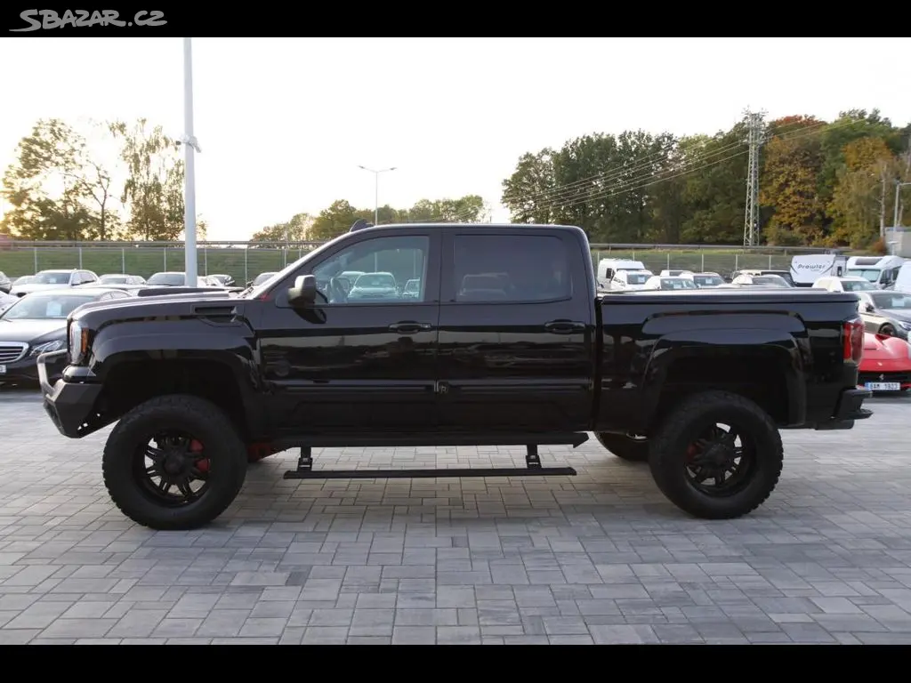 GMC Sierra, 1500 SLT 6.2 Black Ops Tuscany - fotka 3