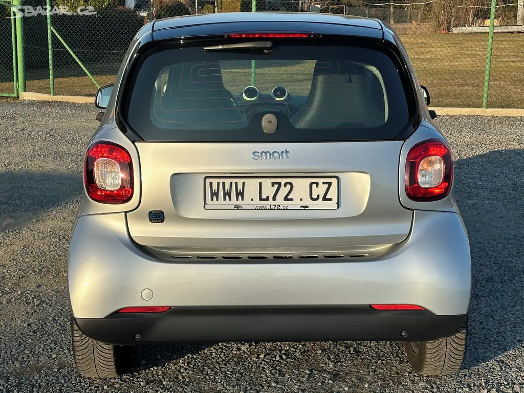 Smart Fortwo EQ Elektro nabíjeni 22kw NAVIGACE DPH - fotka 5