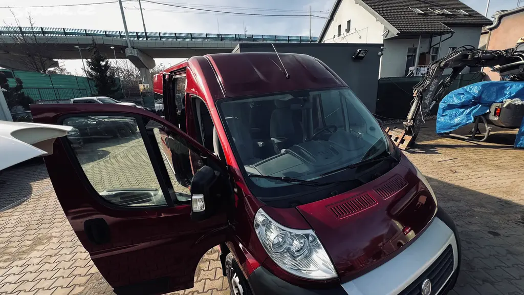 Fiat Ducato 3,0i PANORAMA CNG 8 míst CZ 100KW - fotka 2
