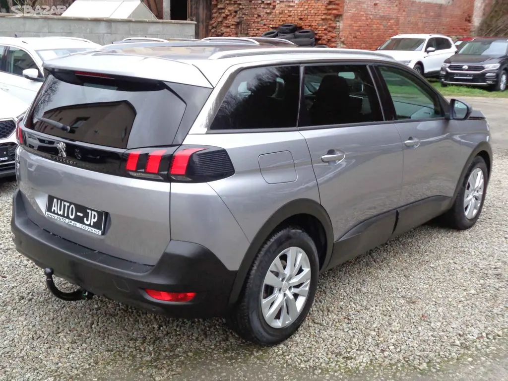 Peugeot 5008, HDI-96 7-míst PDC 17ALU NAVI - fotka 3