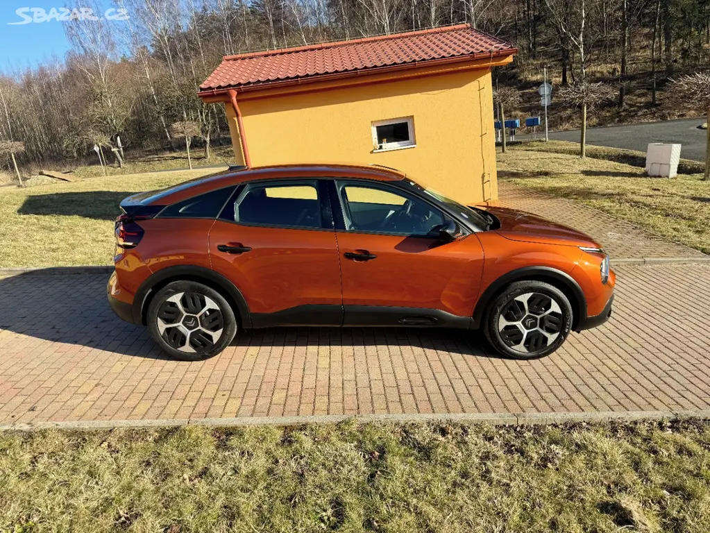 CITROËN C4 1.2 PureTech 96kW AUTOMAT-[telefon skryt]KM - fotka 5