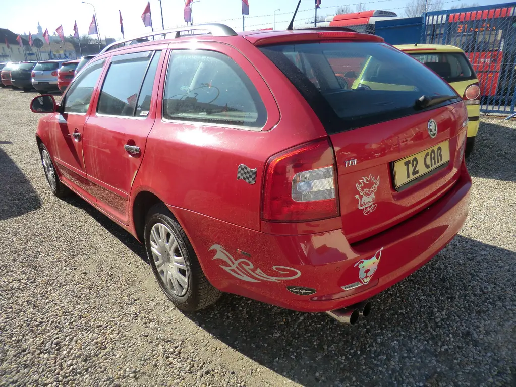Škoda Octavia, 1.9TDI 77kW KLIMA NOVÉ ROZVODY - fotka 5