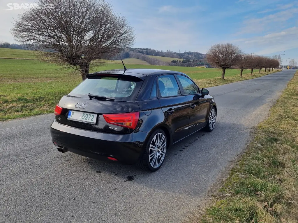 AUDI A1 1.4 TSI 2014 - fotka 4