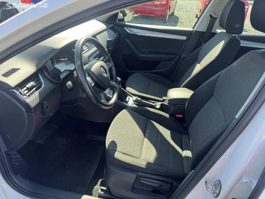 Škoda Octavia III 1.6 TDI,2013.1.Majitel,ČR - fotka 5