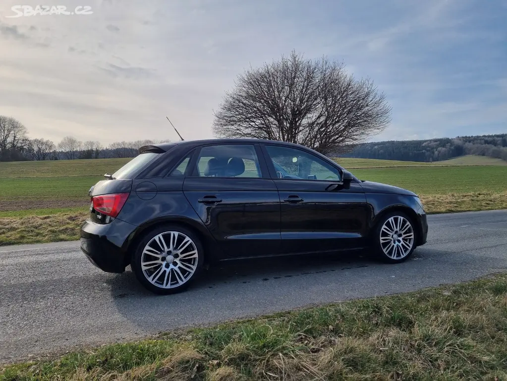 AUDI A1 1.4 TSI 2014 - fotka 3