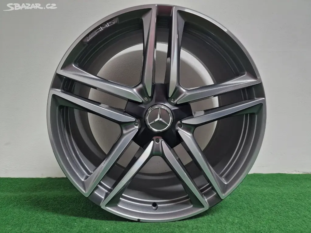 Mercedes E 63 AMG  V 213   Alu kola 20  Originál