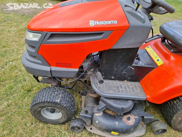 Zahradni Traktor Husqvarna Cth 150 Twin