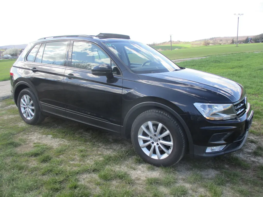 VW Tiguan 2.0TDi 110kW*TAŽ.Z*PANORAMA*6MAN*VÝHŘEV - fotka 4