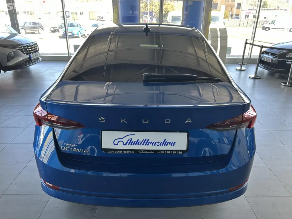 Škoda Octavia, 2,0 TDI,DSG,ZÁRUKA,ČR,STYLE+ - fotka 5