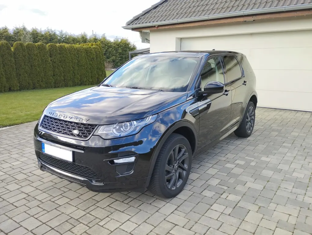 Land Rover Discovery Sport 2.0 D 4WD R-DYNAMIC - fotka 3
