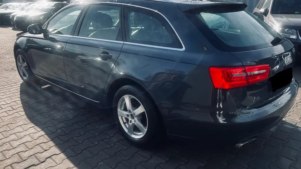 Audi A6 2,0TDi Avant 2013 quattro - fotka 4