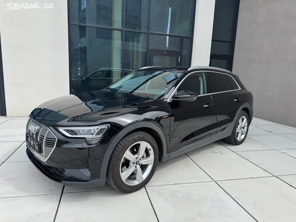 Audi E TRON 50 QUATTRO BUSSINES 1 Majitel - fotka 5
