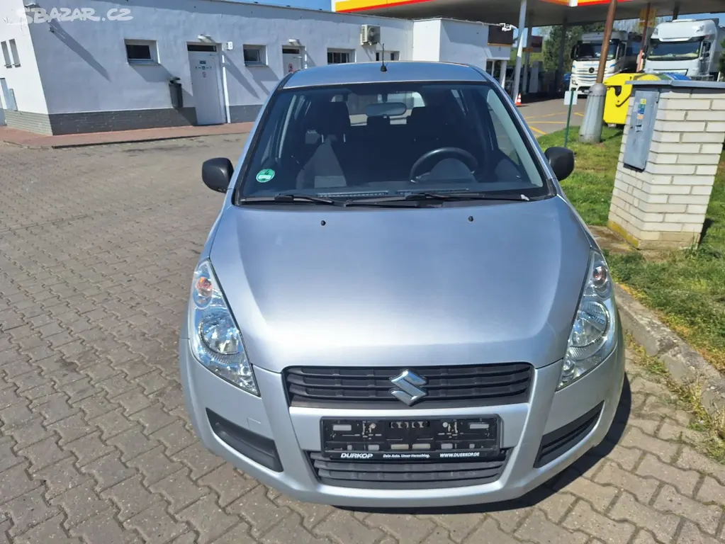 Suzuki Splash 1.0i/48kW. r.5/2011, Servisní kniha - fotka 3