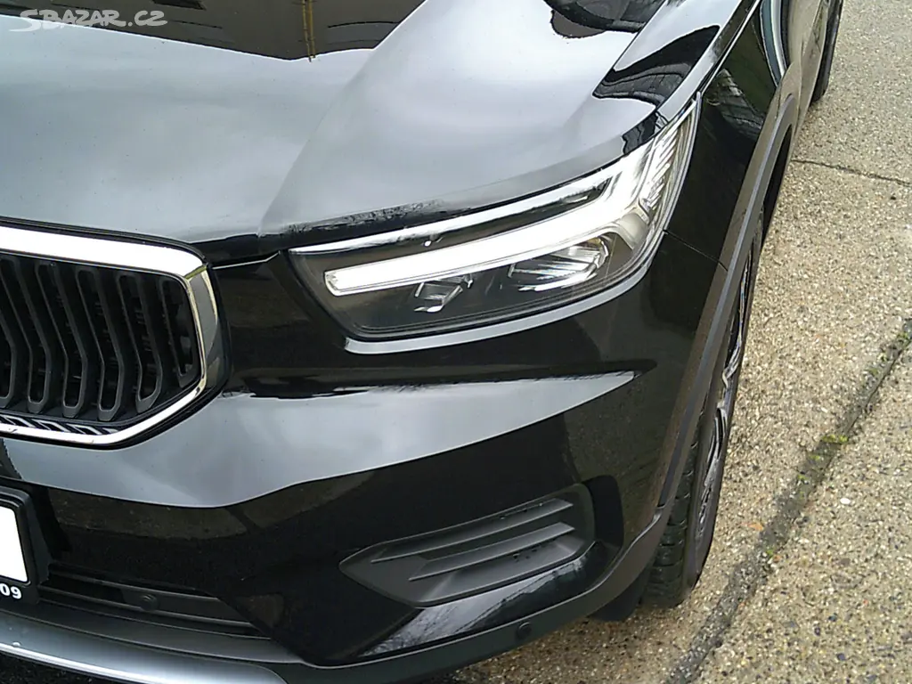 Volvo XC40, D3 ///MOMENTUM/// - fotka 5