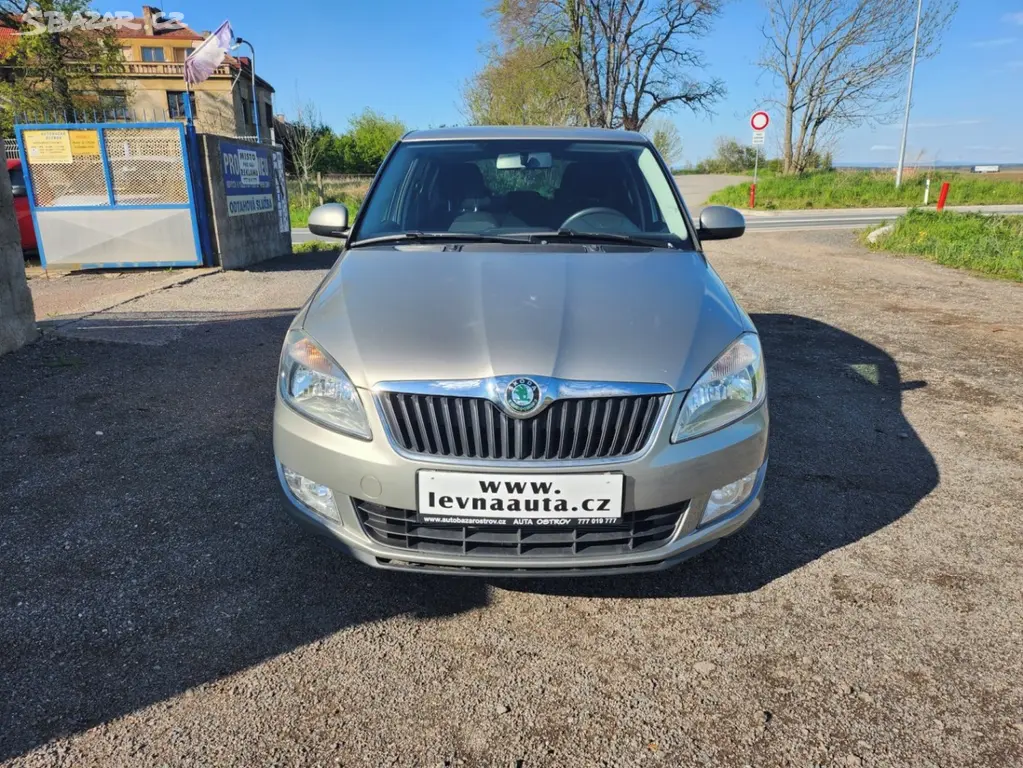 Škoda Fabia II 1.2 TSI 63 KW. - fotka 2