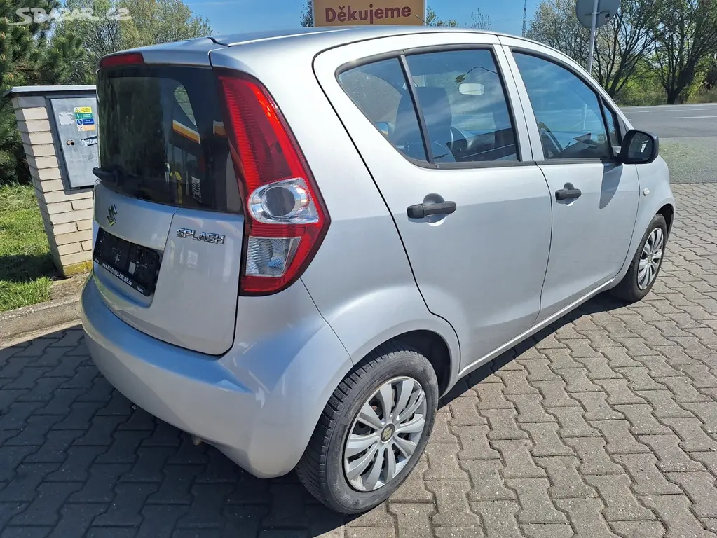 Suzuki Splash 1.0i/48kW. r.5/2011, Servisní kniha - fotka 6