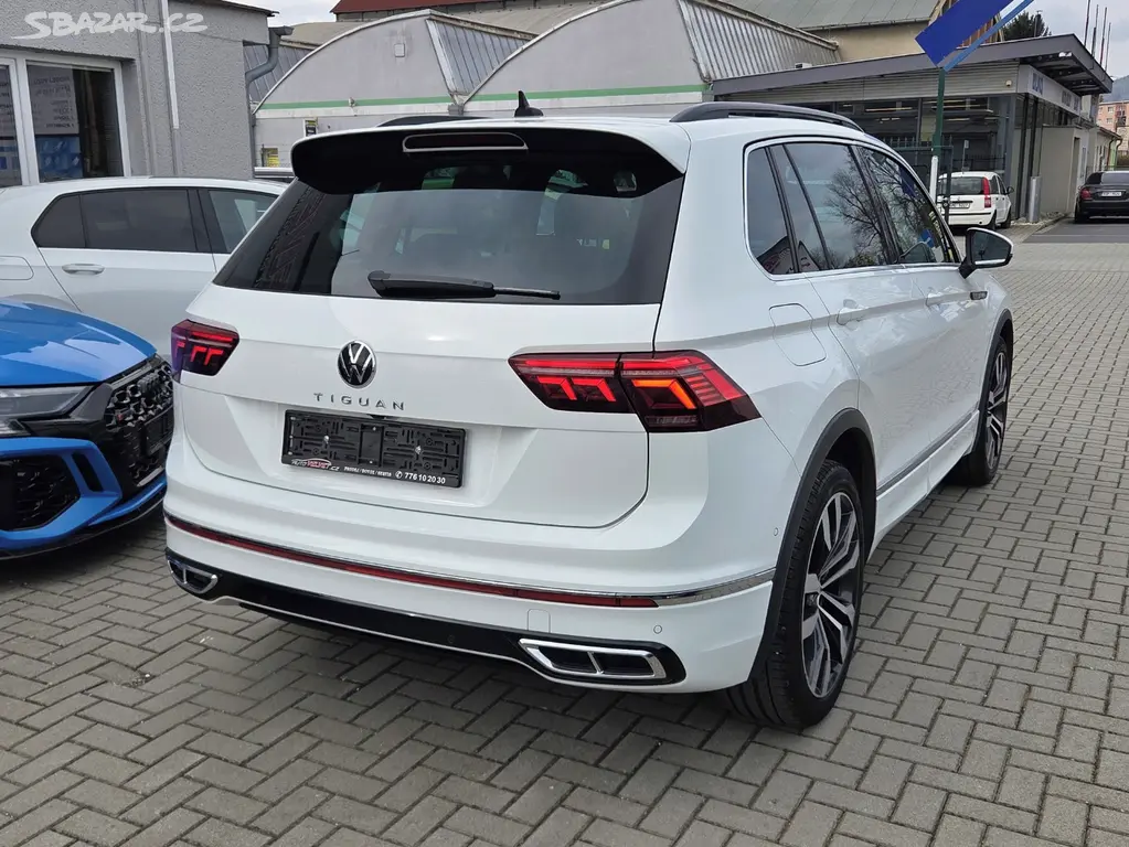VW Tiguan TSi DSG R-Line VIRTUAL IQ LIGHT KAMERA - fotka 3