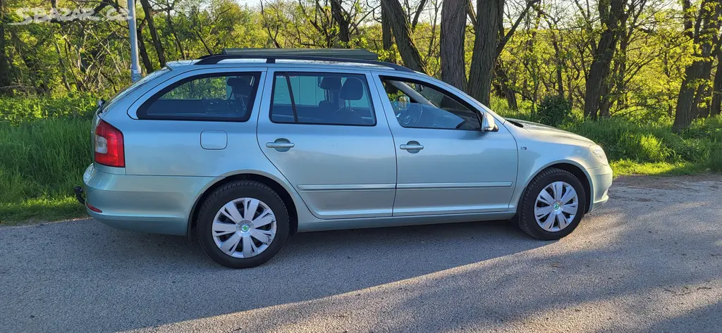 Škoda Octavia combi II 2.0TDI 103KW rv2012-CZ-TOP - fotka 5
