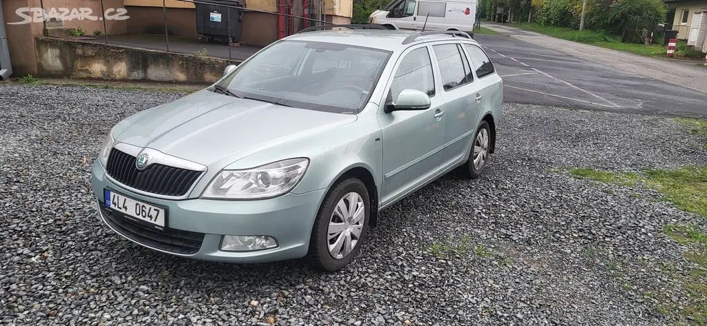 Škoda Octavia combi 2.0 TDI 103 KW rv 2012-CZ-TOP - fotka 4