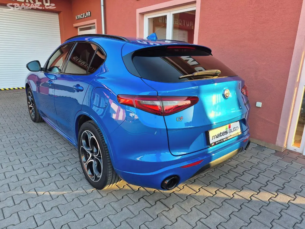 Alfa Romeo Stelvio, 2.2 JTDM Veloce Q4 - fotka 3