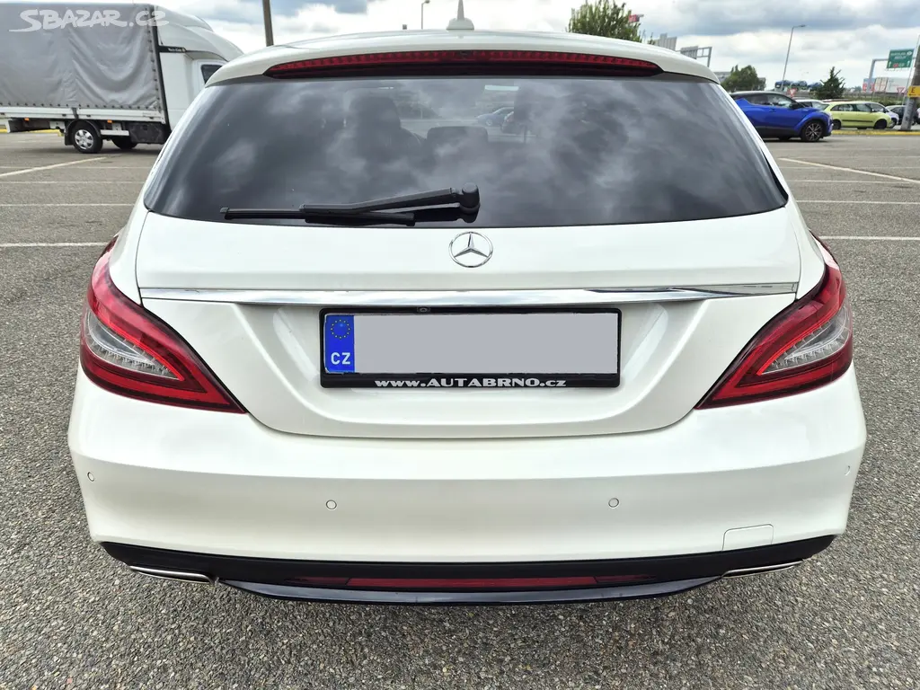 Mercedes-Benz CLS, 1 MAJITEL AMG FULL LED 4 MATIC - fotka 6