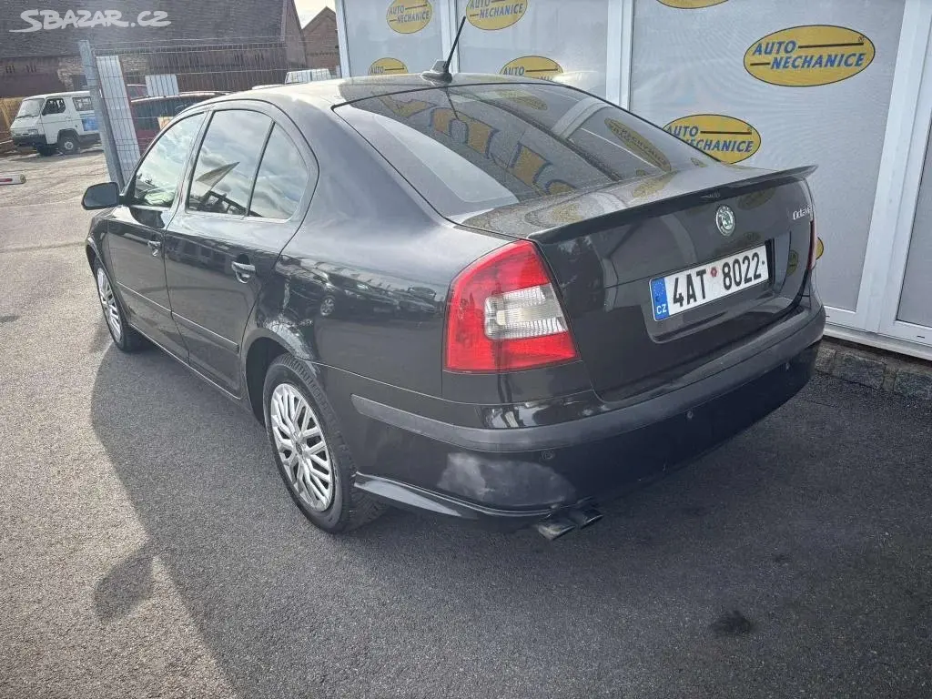 Škoda Octavia, 2.0 TDI bez STK, nepravidelný - fotka 6
