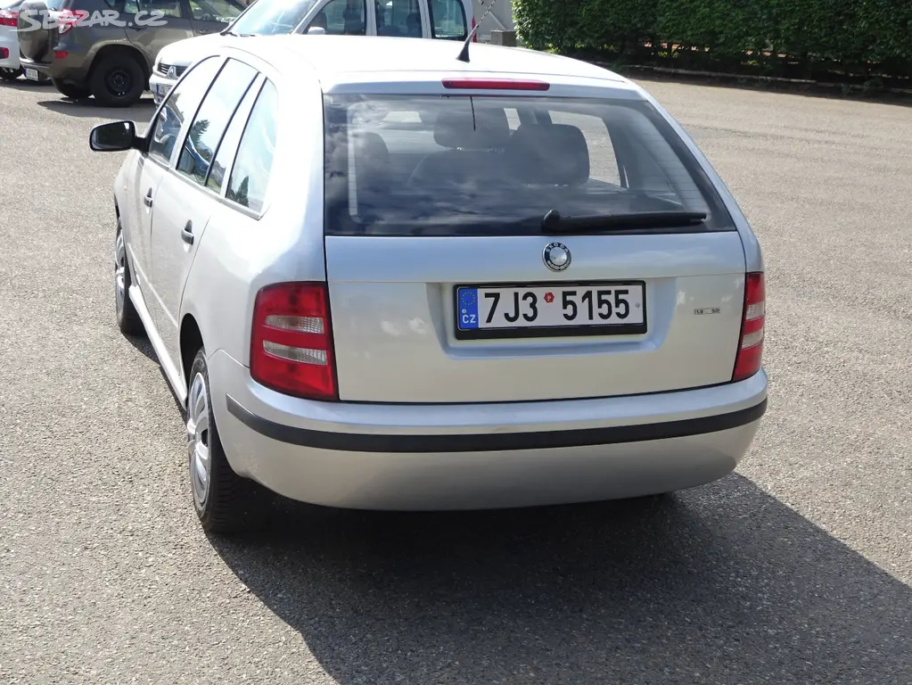 Škoda Fabia 1.9 SDI Combi r.v.2003 (STK:4/2027) - fotka 4