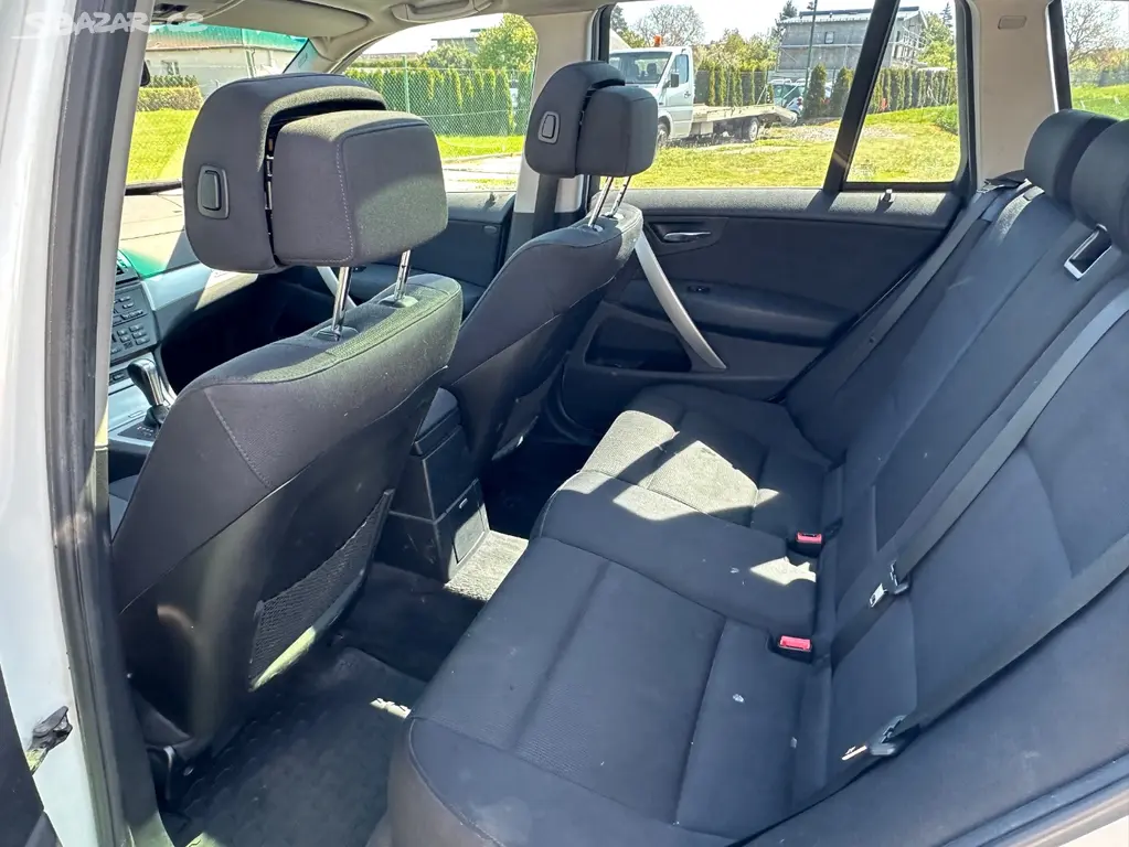 BMW X3, 2.0 D AUTOMAT NAVIGACE 4x4 - fotka 3