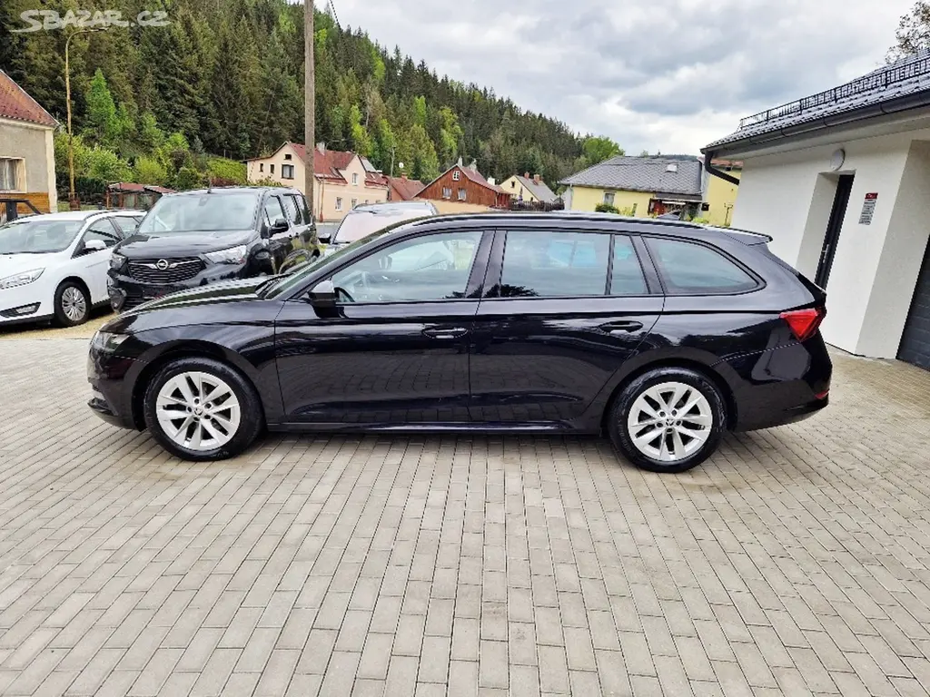 Škoda Octavia, 2.0 TDi (110 kW), plný servis - fotka 5