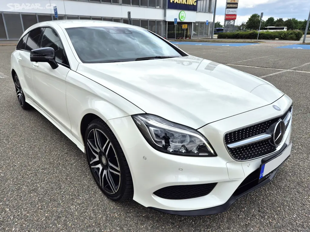 Mercedes-Benz CLS, 1 MAJITEL AMG FULL LED 4 MATIC - fotka 3