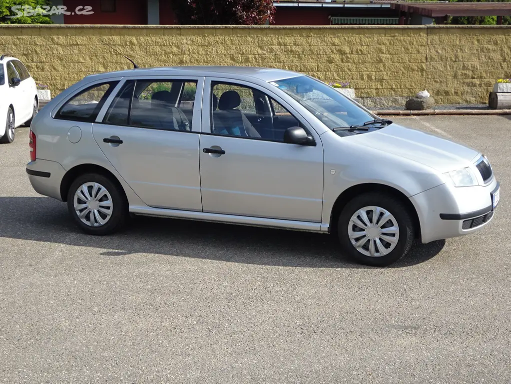 Škoda Fabia 1.9 SDI Combi r.v.2003 (STK:4/2027) - fotka 3