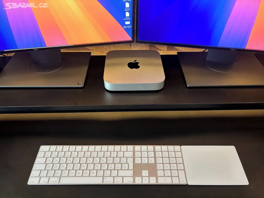Mac mini（M2）+ Magic Keyboard & Trackpad（Mac mini M2 Keyboard 