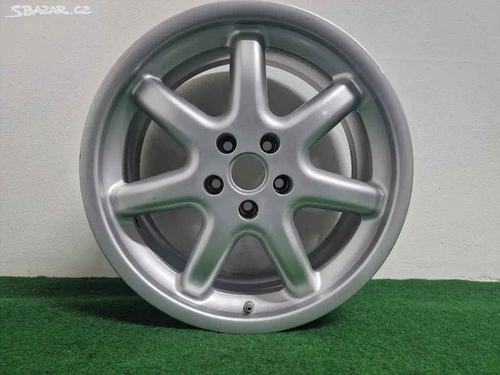 Audi A8 Alu kola 18 Originál  4D0601025F