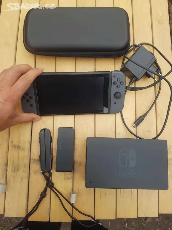 Nintendo switch - Praha, Újezd nad Lesy - Bazar - Sbazar.cz