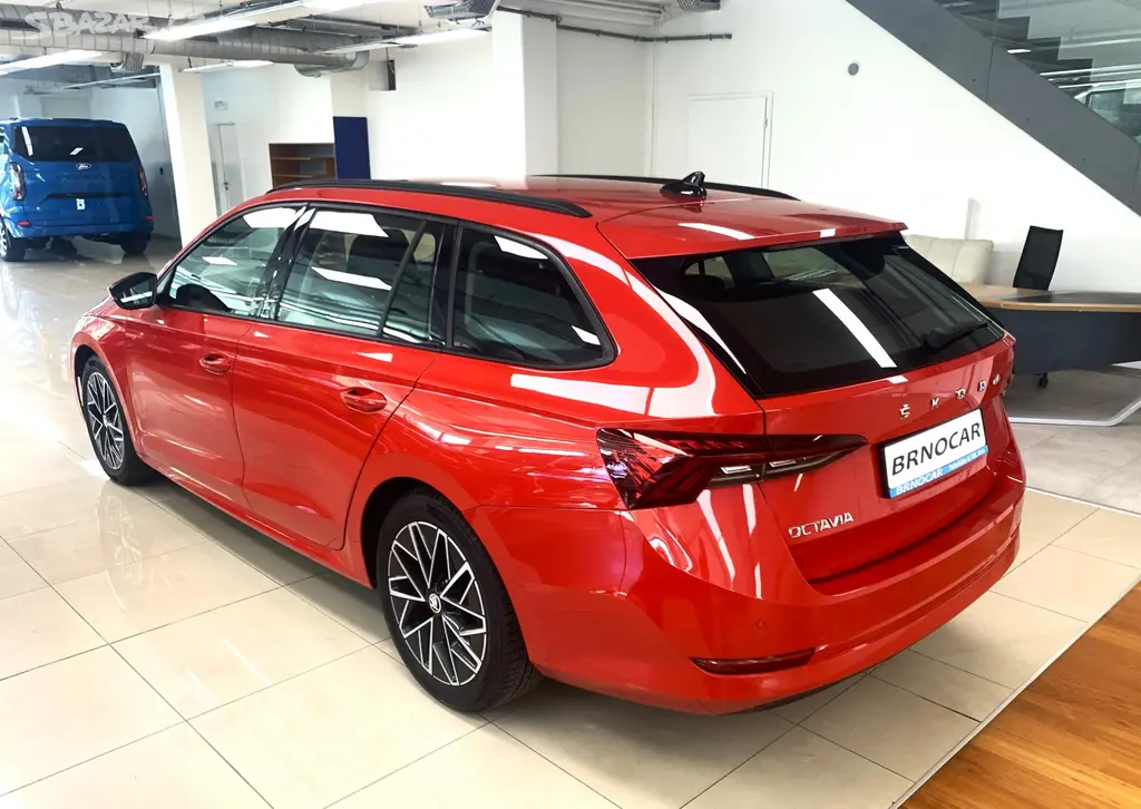 Škoda Octavia, 1.5 TSI, 110 kW, Ambition, ČR - fotka 4