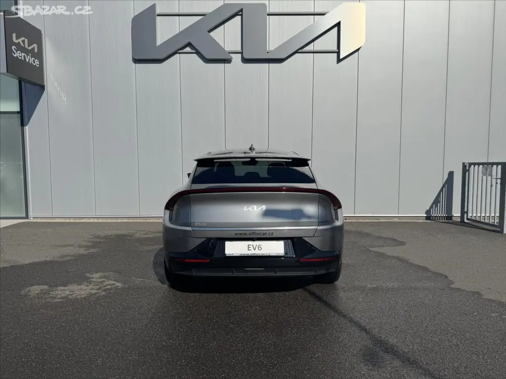Kia EV6, 77,4 kWh EARTH PRO - fotka 4