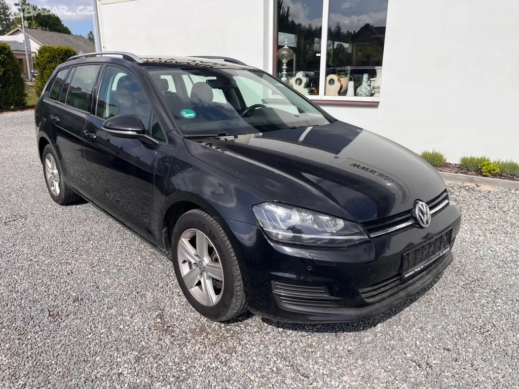 Volkswagen Golf, 1.6TDI Serviska,TOP STAV