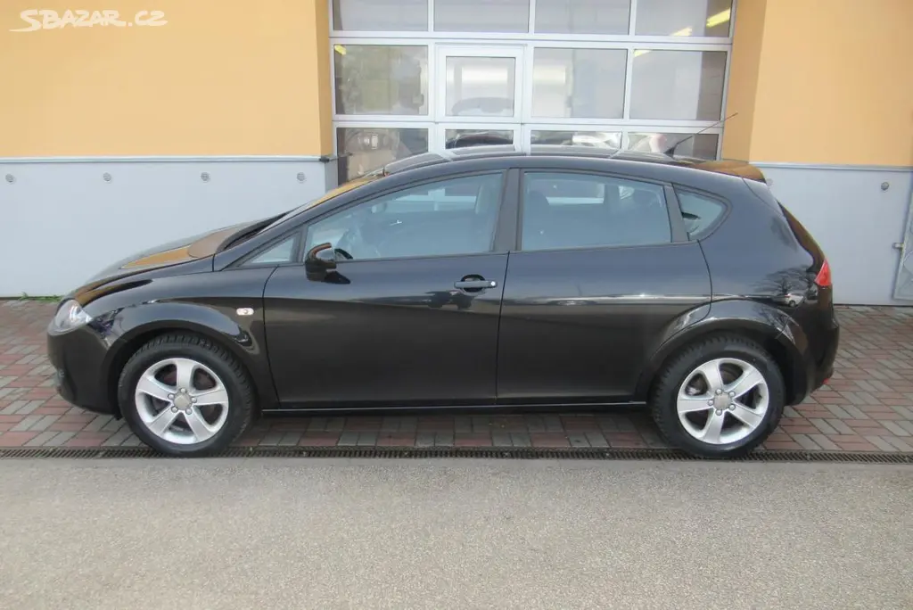 Seat Leon, 1.9 TDi KLIMA NOVÉ ROZVODY - fotka 6