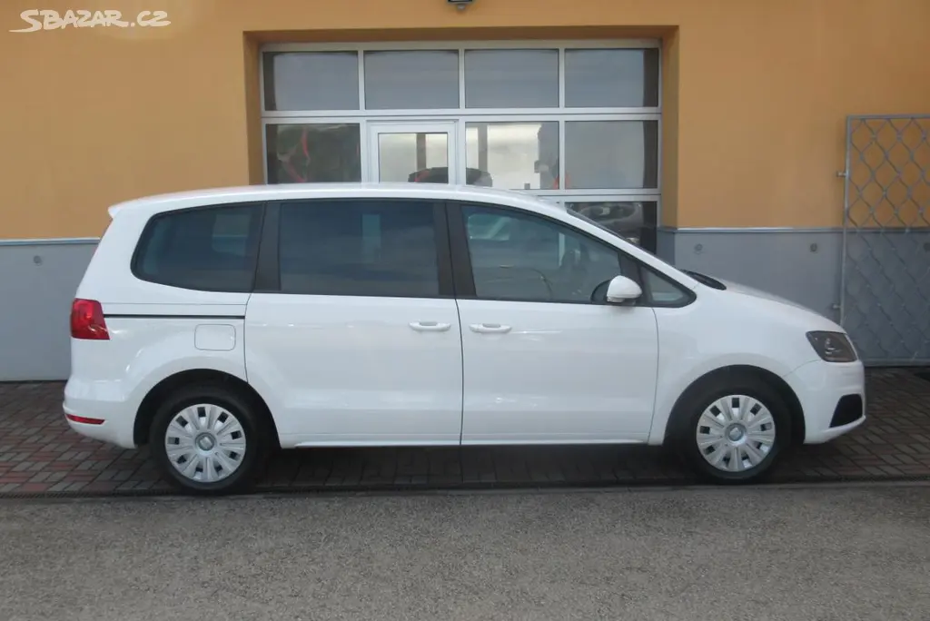 Seat Alhambra, 2.0 TDI AUT. KLIMA TAŽNÉ - fotka 3