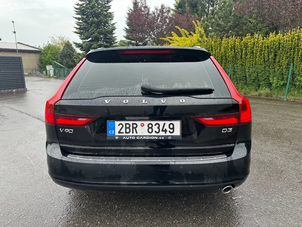 Volvo V90 2.0 D3 110kW - fotka 6