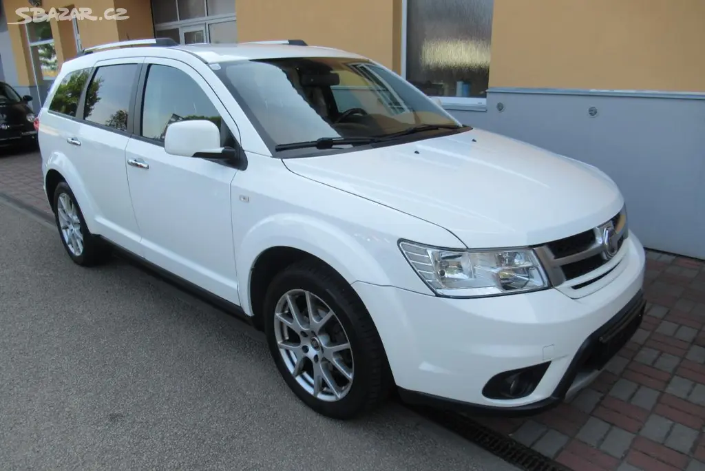 Fiat Freemont, 2.0 MJT 4x4 AUTOMAT NAVIGACE