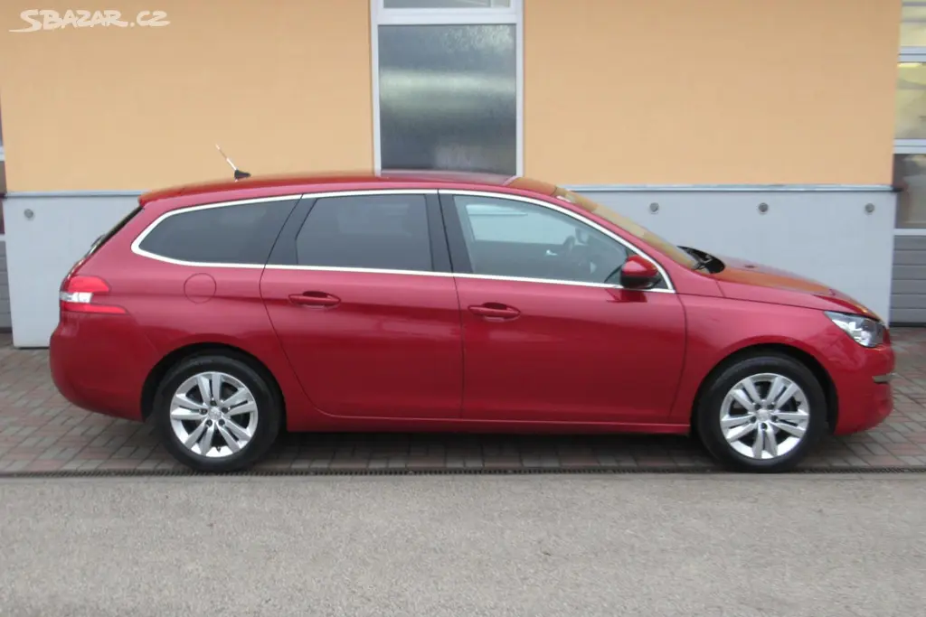 Peugeot 308, SW 1.6 HDi AUT. KLIMA NAVIGACE - fotka 3