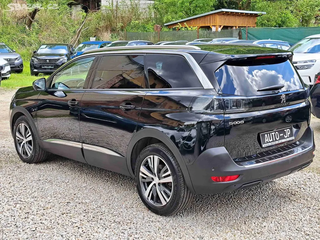 Peugeot 5008, 1,5HDI EAT8 18ALU ALLURE NAVI - fotka 5