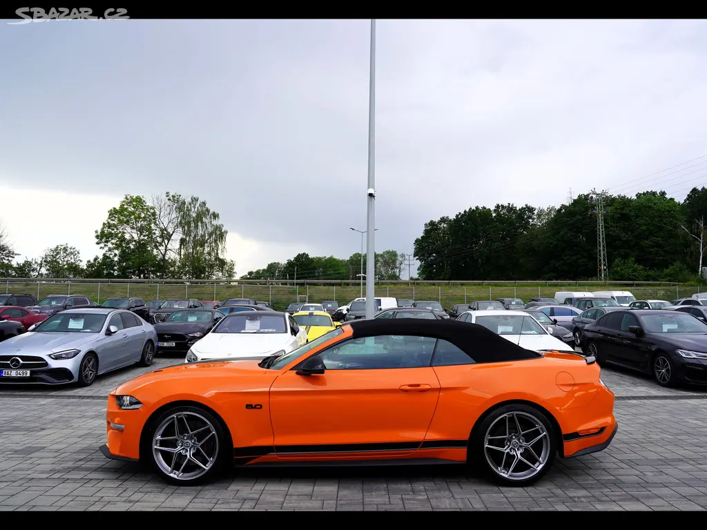 Ford Mustang, Convertible 5.0 Ti-VCT V8 GT - fotka 3