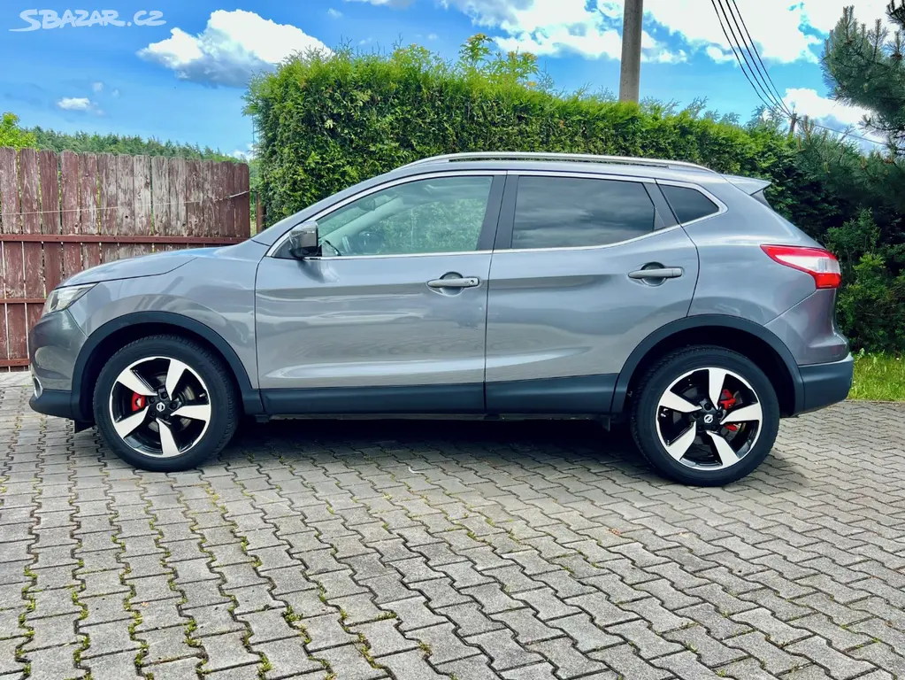 Nissan Qashqai 1,6 dCi / 360° KAMERY / TAŽNÉ /2016 - fotka 2