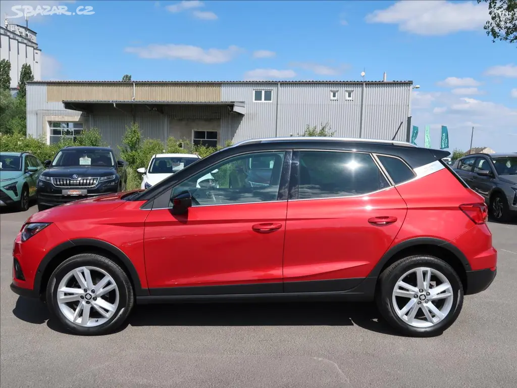 Seat Arona, 1,6 TDI,85kW,FR,92tkm,navi - fotka 6