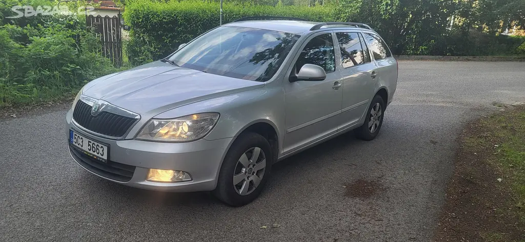 Škoda Octavia combi 2.0 TDI 103KW Eleganc Tažné-CZ - fotka 2