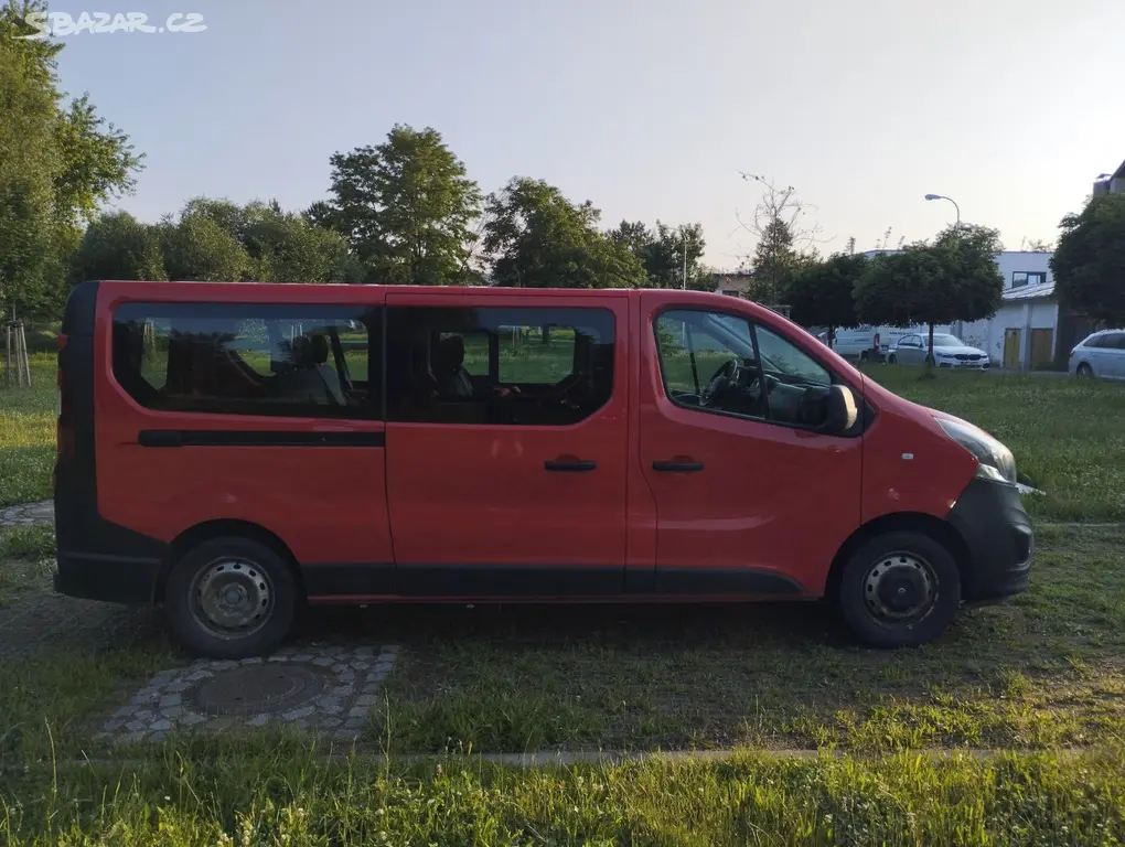 Opel Vivaro L2, 2017, 1.6 CDTI 92 kW, 9 míst, 1.ČR - fotka 3